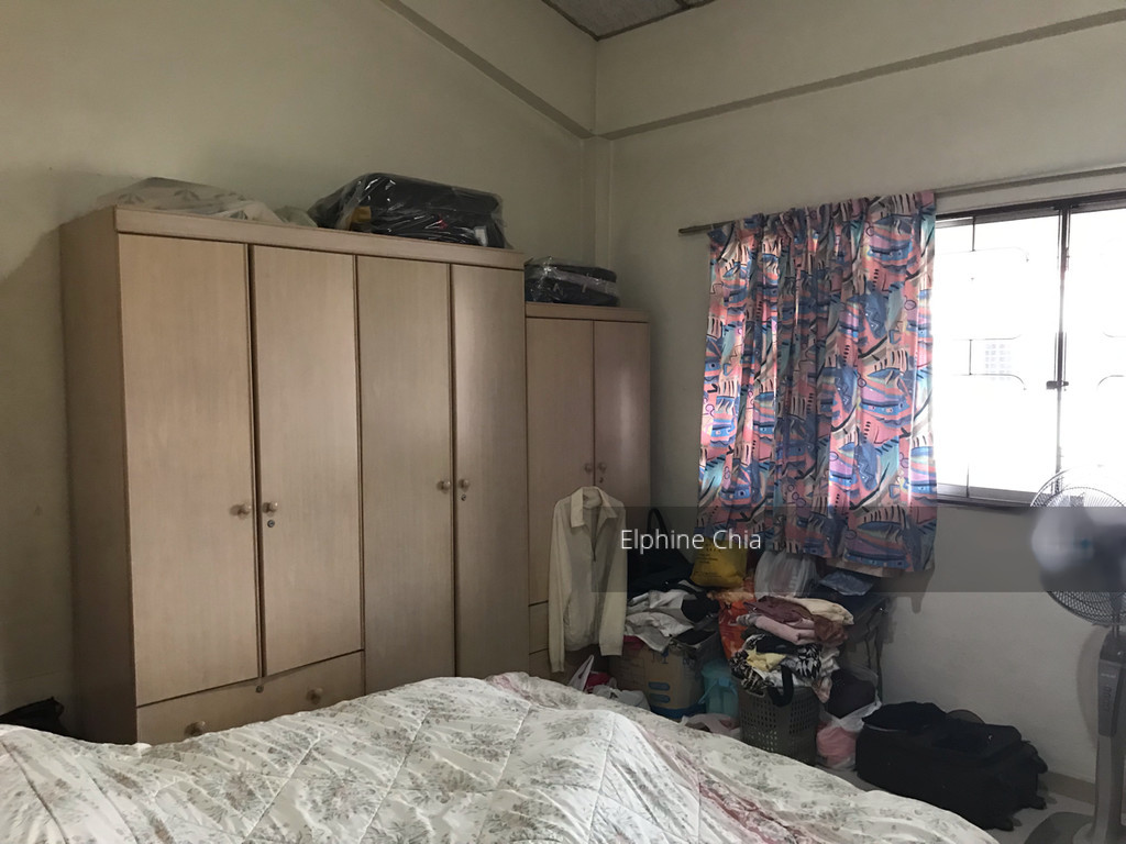 Blk 124 Potong Pasir Avenue 1 (Toa Payoh), HDB Executive #221101241